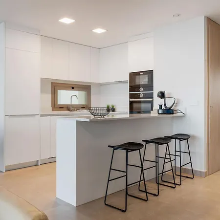 Vivi Homes - Revive Apartman