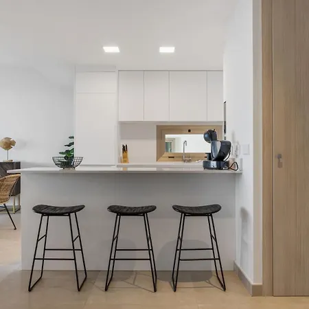 Vivi Homes - Revive Apartamento