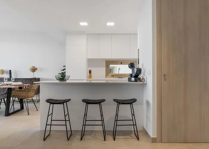 Vivi Homes - Revive 公寓